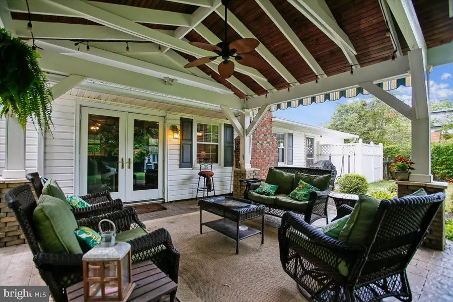 12912 Mount Royal Ln, Fairfax, VA 22033 - #2