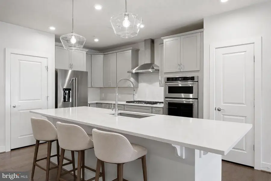2324 Wind Charm St #306, Herndon, VA 20171 - #2