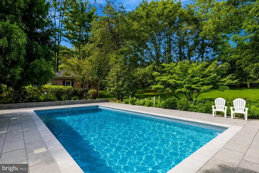 216 River Park Dr, Great Falls, VA 22066 - #2