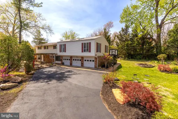 6811 Valley Brook Dr, FALLS CHURCH, VA 22042