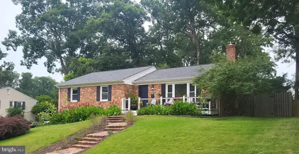 5008 Larno Dr, ALEXANDRIA, VA 22310