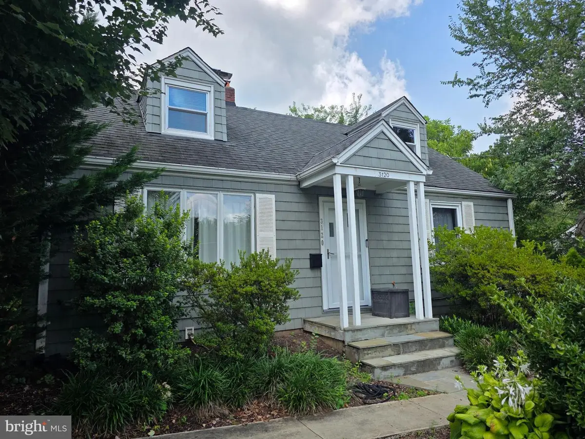3120 Greenway Blvd, Falls Church, VA 22042 - #1