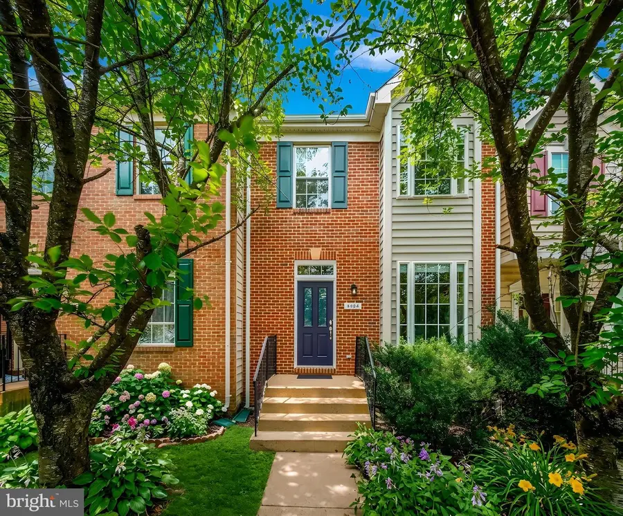 4604 Deerwatch Dr, Chantilly, VA 20151 - #3