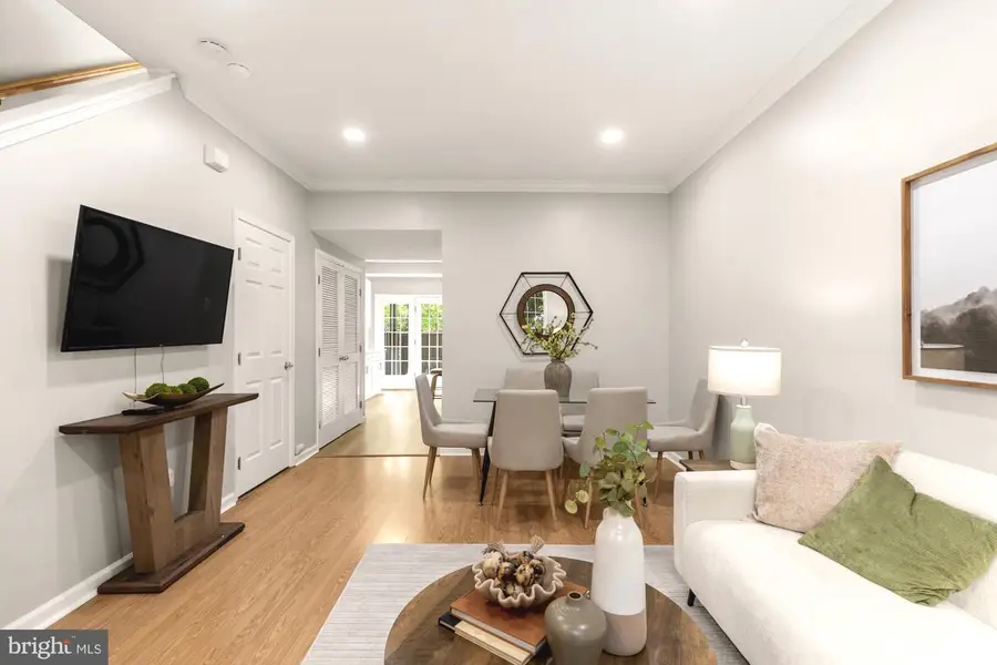 4240 Wheeled Caisson Sq, Fairfax, VA 22033 - #3