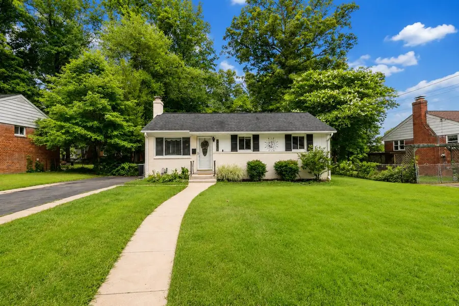 7407 Marc Dr, Falls Church, VA 22042 - #3