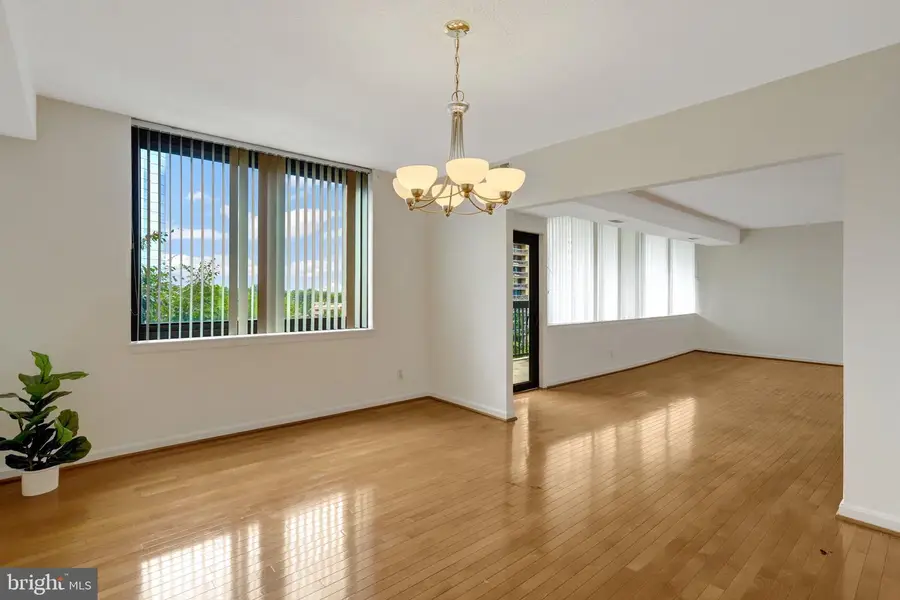 3709 S George Mason Dr #605e, Falls Church, VA 22041 - #2