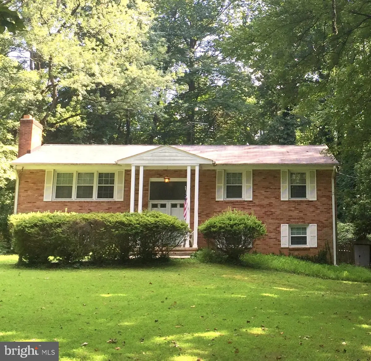5315 Summit Dr, Fairfax, VA 22030 - #1