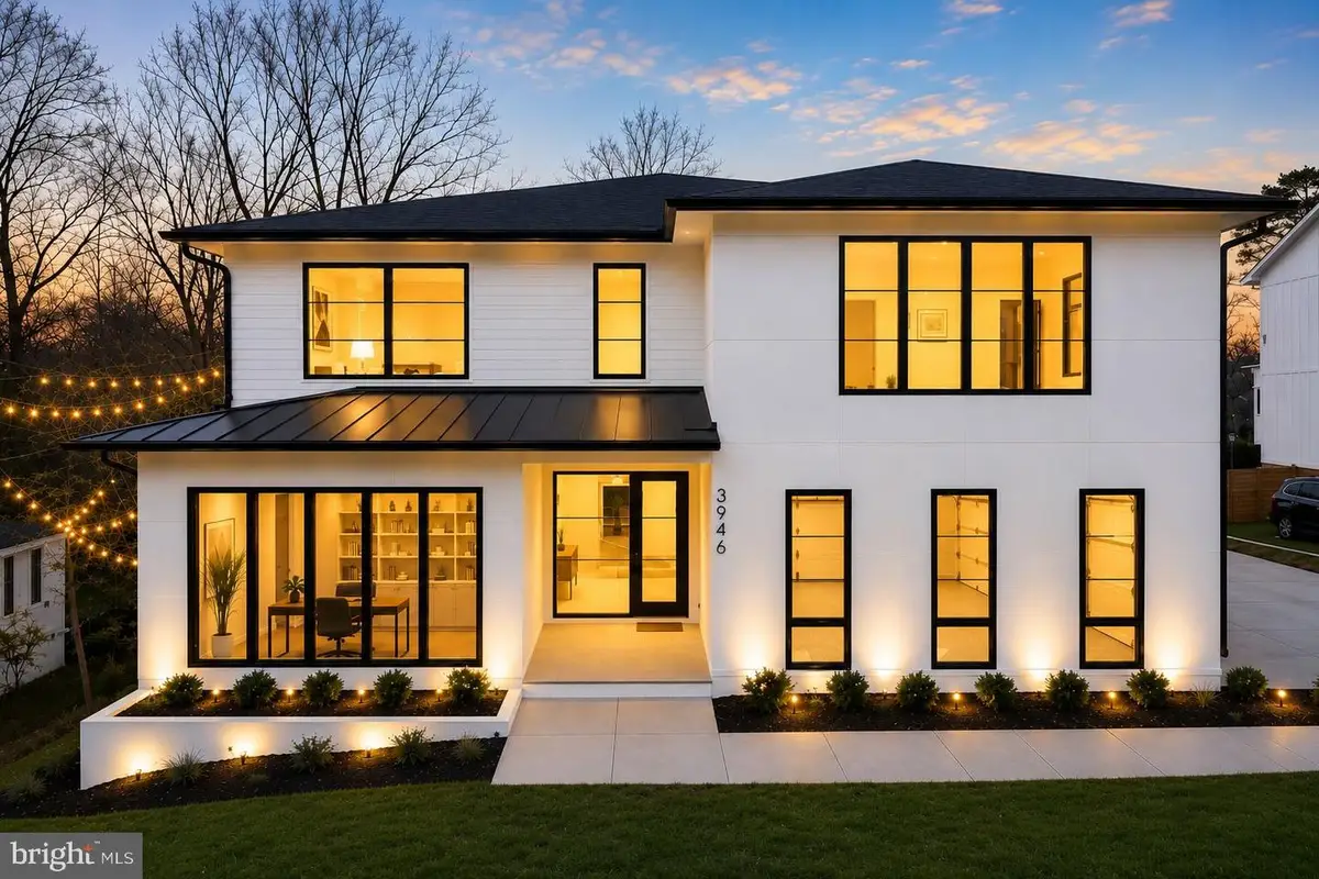 3946 N Dumbarton St, McLean, VA 22101 - #1