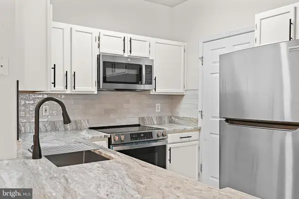 1580 Spring Gate Dr #4312, MCLEAN, VA 22102