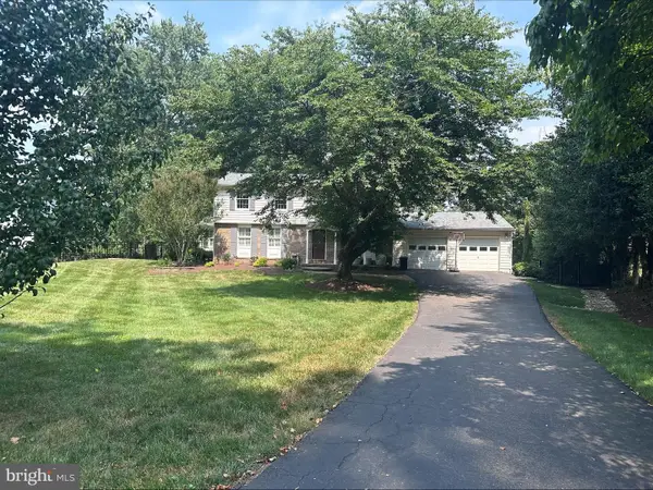907 Cantle Ln, GREAT FALLS, VA 22066