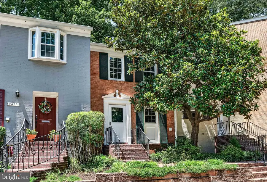 7617 Tiverton Dr, Springfield, VA 22152 - #2