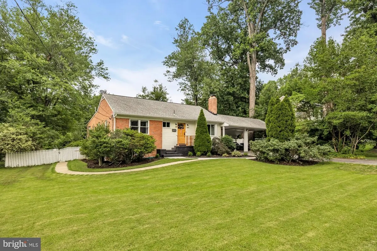 6616 Kerns Rd, Falls Church, VA 22042 - #1