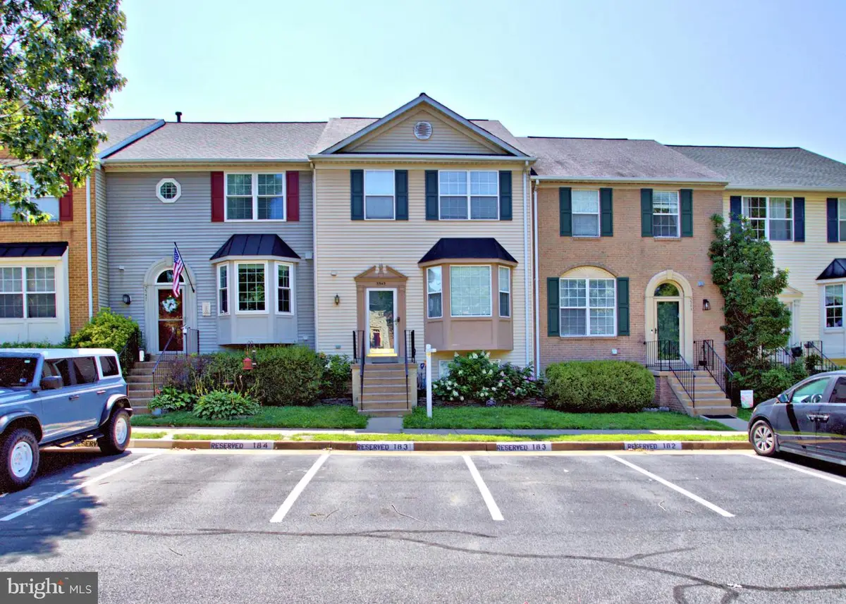 5545 Stroud Ct, Centreville, VA 20120 - #1