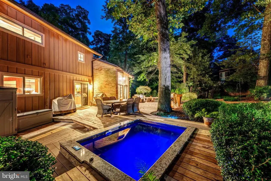 11211 Wedge Dr, Reston, VA 20190 - #3