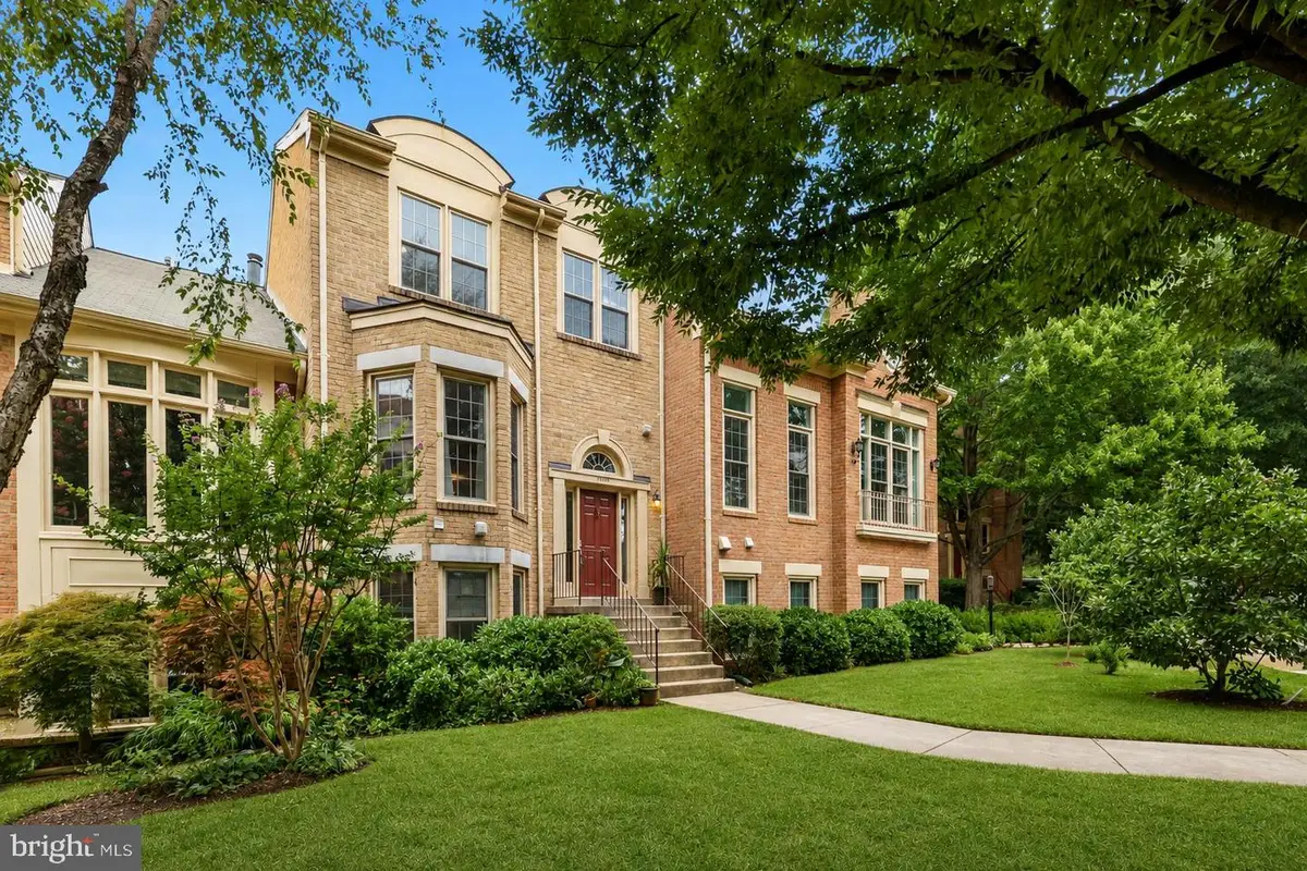 2243 Kings Garden Way, Falls Church, VA 22043 - #1