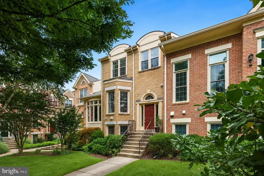 2243 Kings Garden Way, Falls Church, VA 22043 - #2