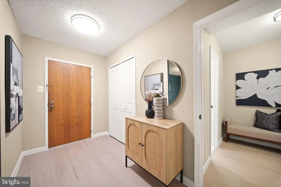 1800 Old Meadow Rd #1619, McLean, VA 22102 - #3