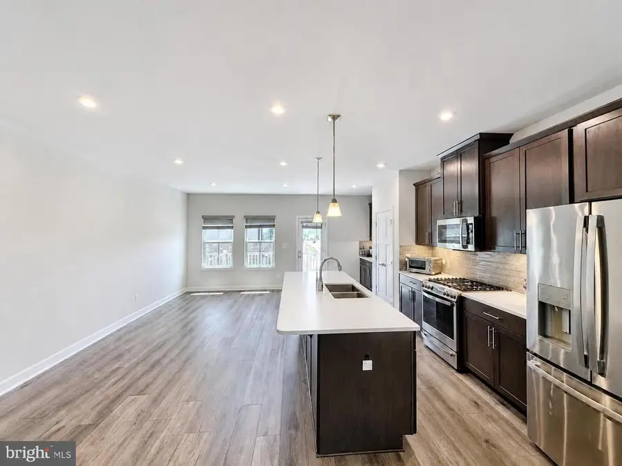 13993 Airfoil Rd, Herndon, VA 20171 - #3