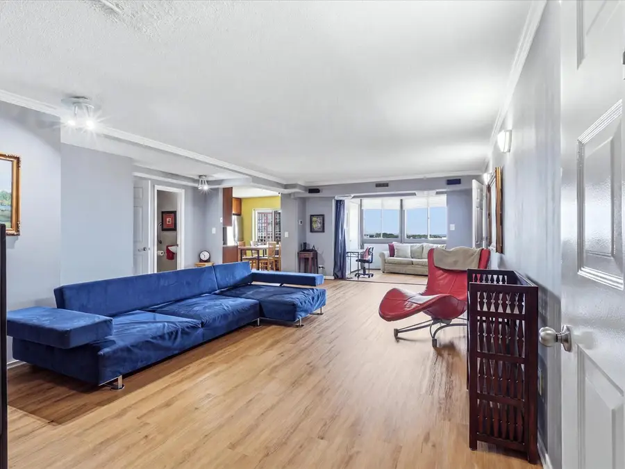 8350 Greensboro Dr #1017, McLean, VA 22102 - #3