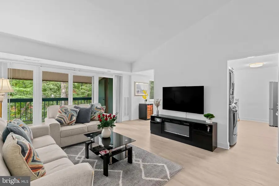 11811 Breton Ct #22-d, Reston, VA 20191 - #3