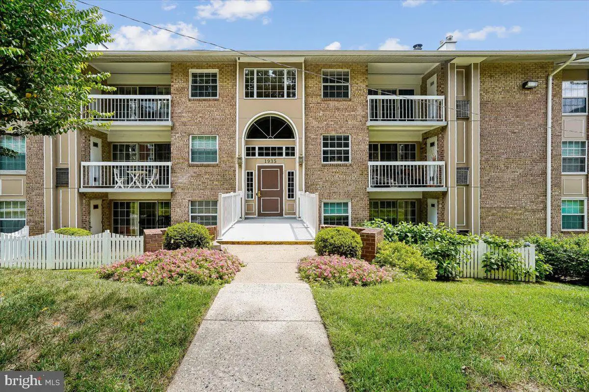 1935 Wilson Ln #304, McLean, VA 22102 - #1