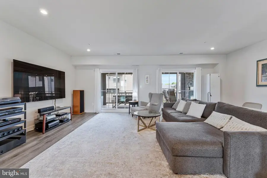 14057 Sunrise Valley Dr #9b, Herndon, VA 20171 - #3