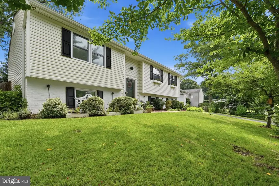 7021 Bedrock Rd, Alexandria, VA 22306 - #3