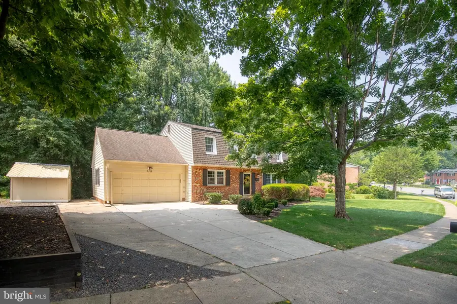 4836 Gainsborough Dr, Fairfax, VA 22032 - #2