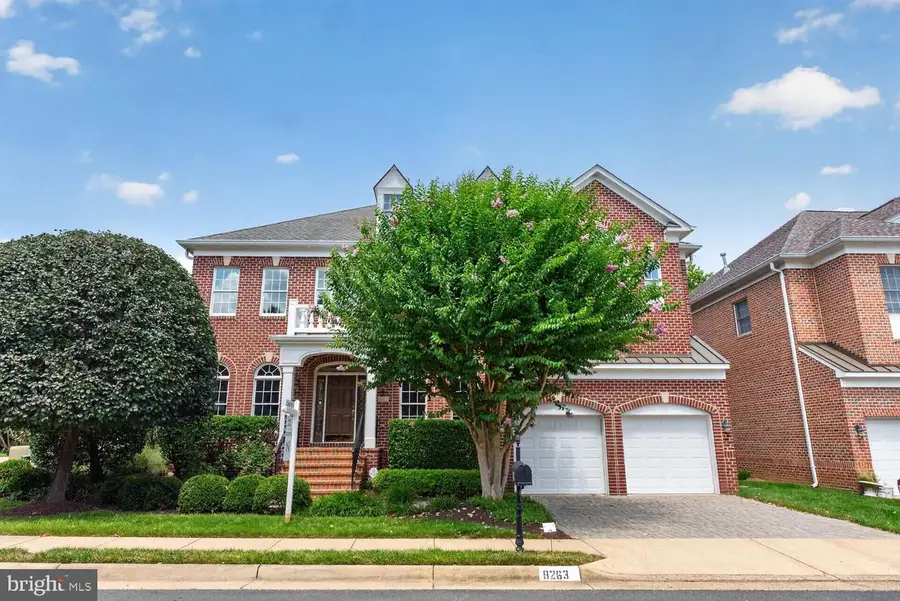8263 Trailwood Ct, Vienna, VA 22182 - #2