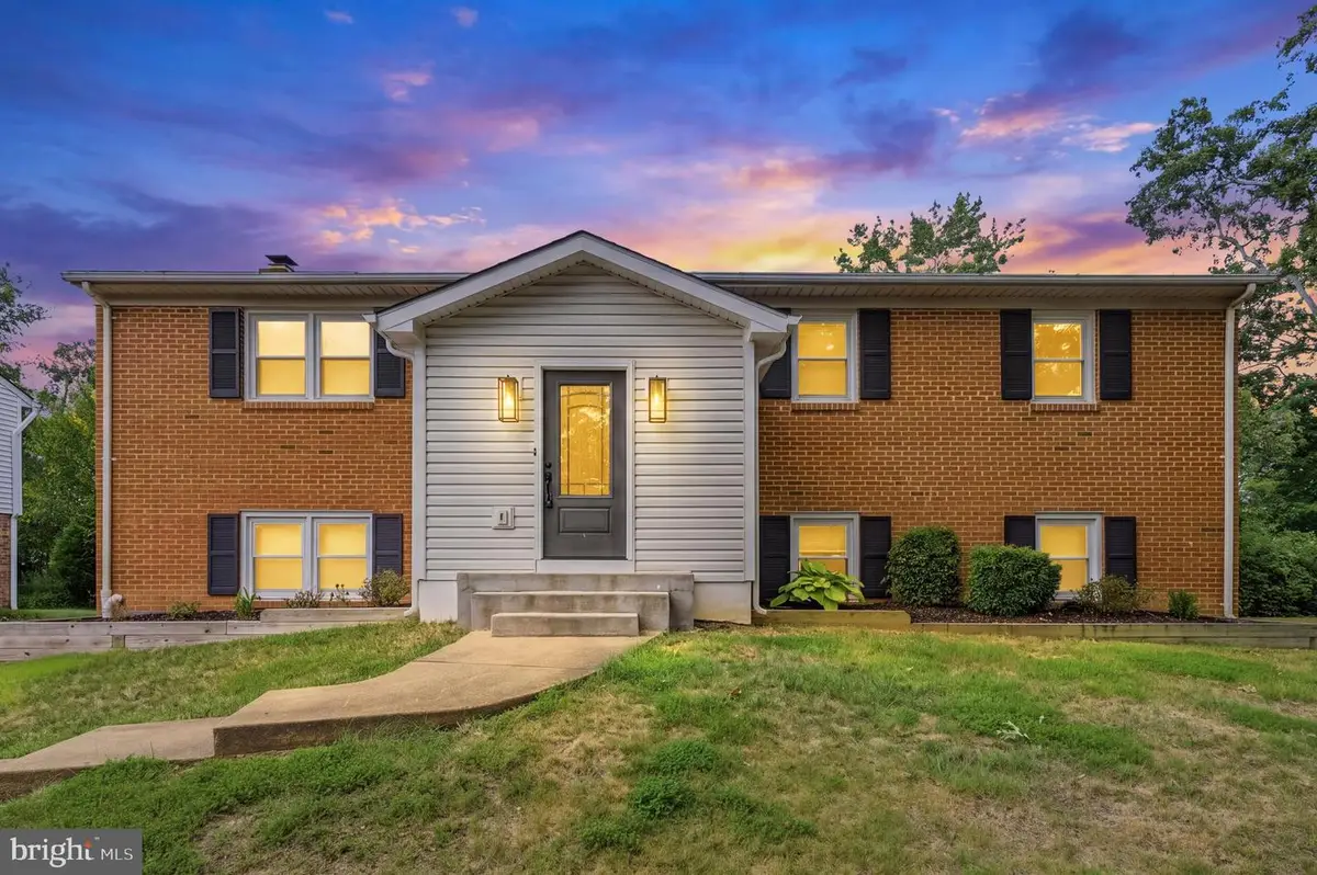 5915 Larpin Ln, Alexandria, VA 22310 - #1