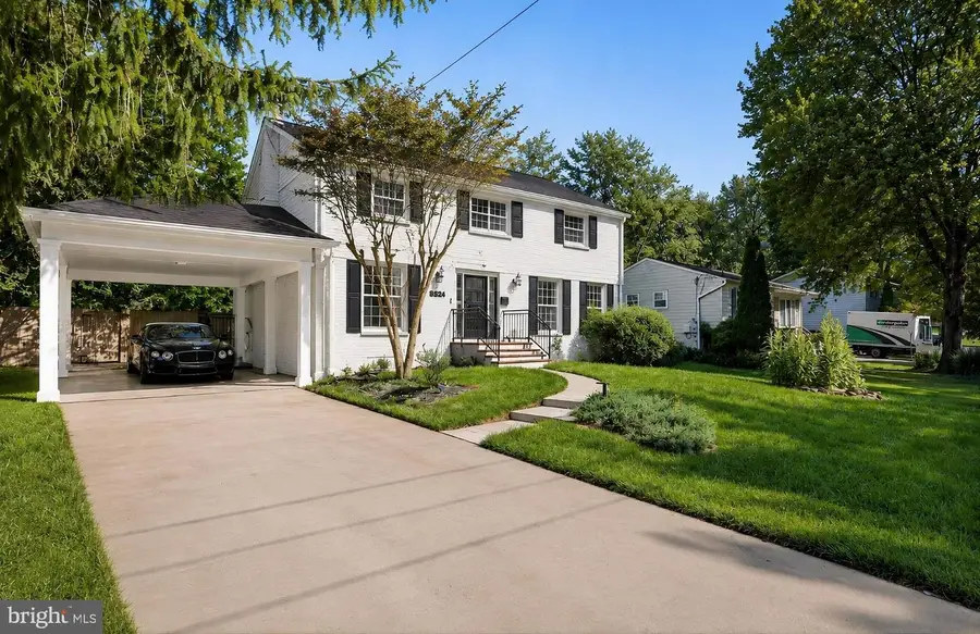 2524 Swift Run St, Vienna, VA 22180 - #2