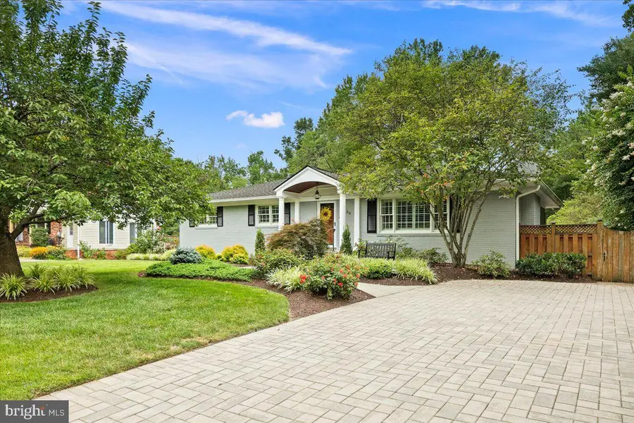 4429 Neptune Dr, Alexandria, VA 22309 - #2