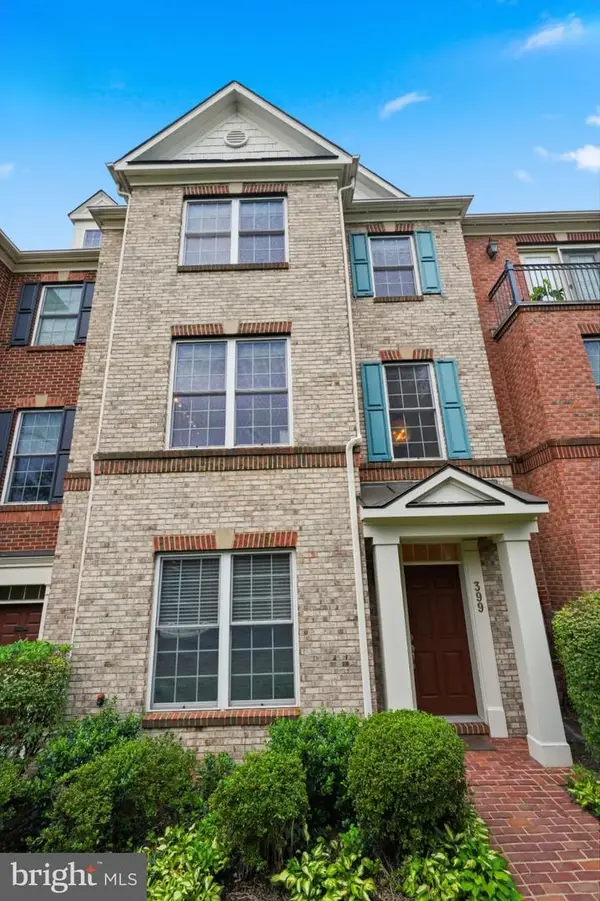 399 Spring St, HERNDON, VA 20170