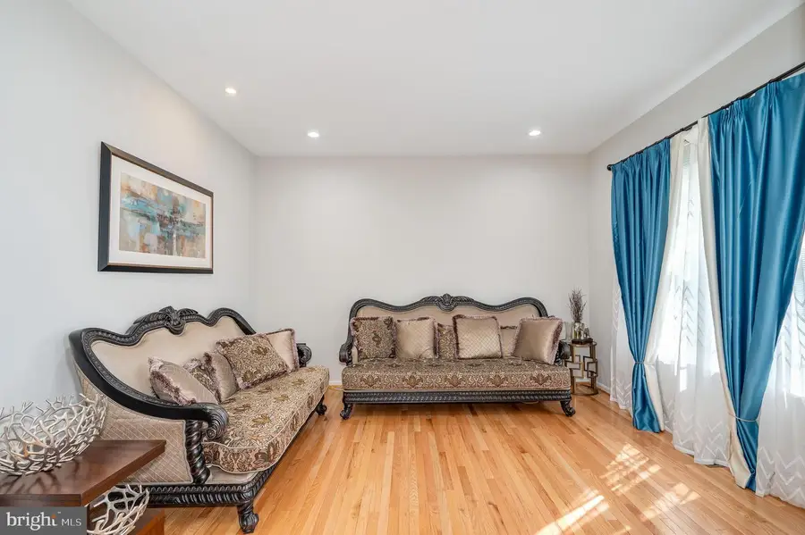 2410 Dakota Lakes Dr, Herndon, VA 20171 - #3