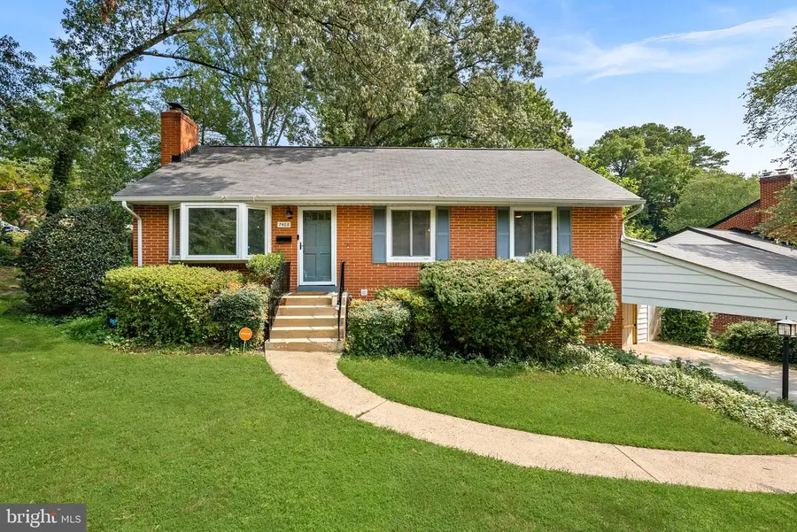 7408 Masonville Dr, Annandale, VA 22003 - #3