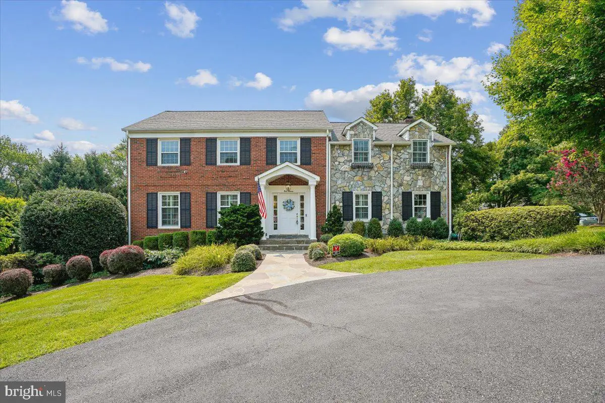 911 Rail Ct, McLean, VA 22102 - #1