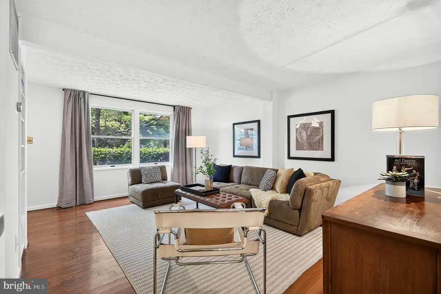 2123 Preston Square Ct, Falls Church, VA 22043 - #3