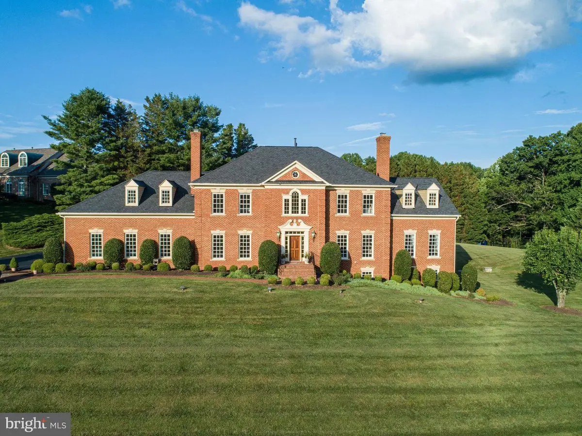 10875 Patowmack Dr, Great Falls, VA 22066 - #1