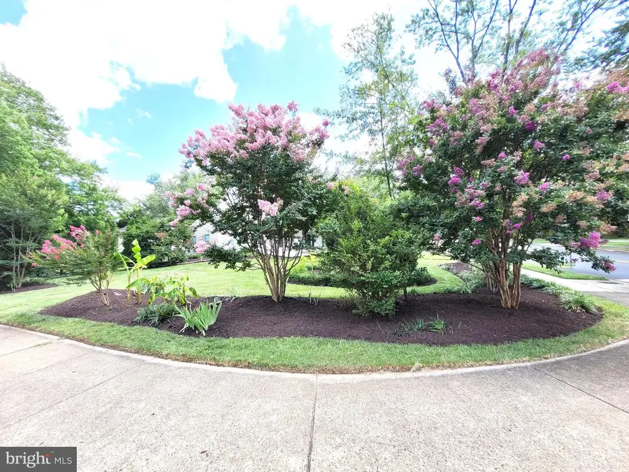 3911 Shelley Ln, Annandale, VA 22003 - #3
