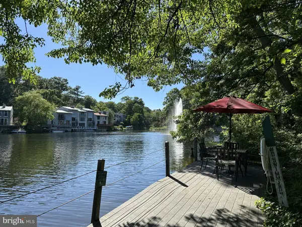 1550 Moorings Dr #1a/22c, RESTON, VA 20190