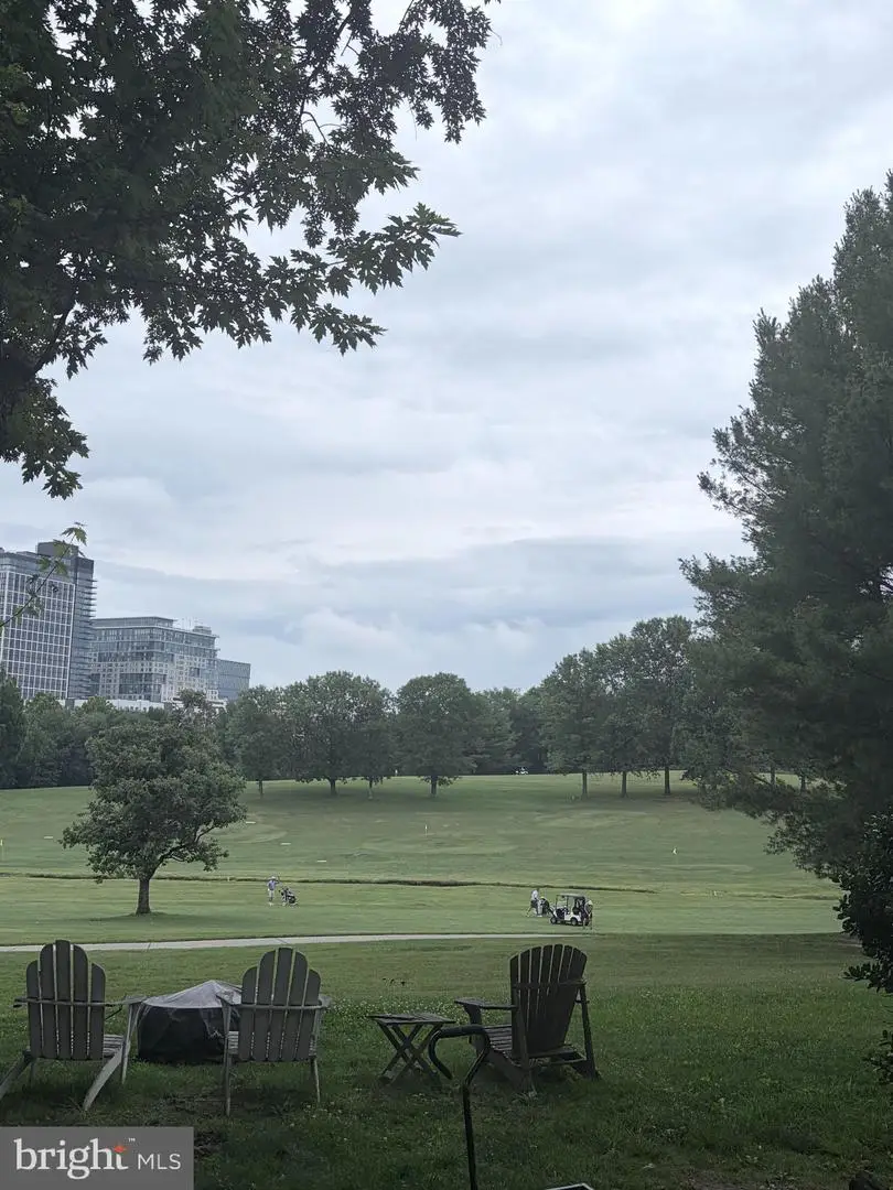 1809 N Shore Ct, Reston, VA 20190 - #2