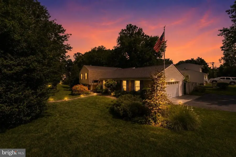 9307 Shari Dr, Fairfax, VA 22032 - #3