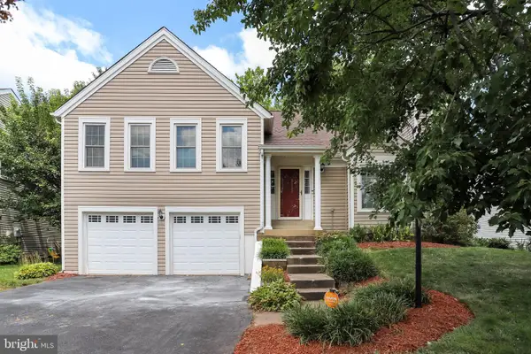 13716 Springhaven Dr, CHANTILLY, VA 20151