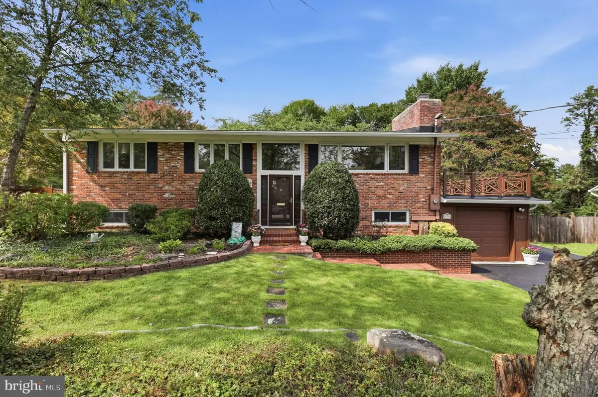 4107 Watkins Trl, Annandale, VA 22003 - #1