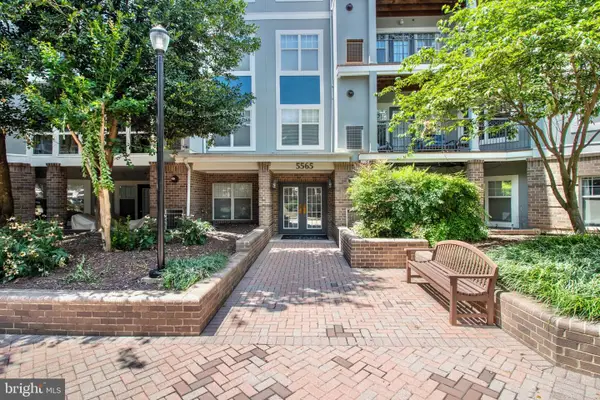 5565 Seminary Rd #415, FALLS CHURCH, VA 22041
