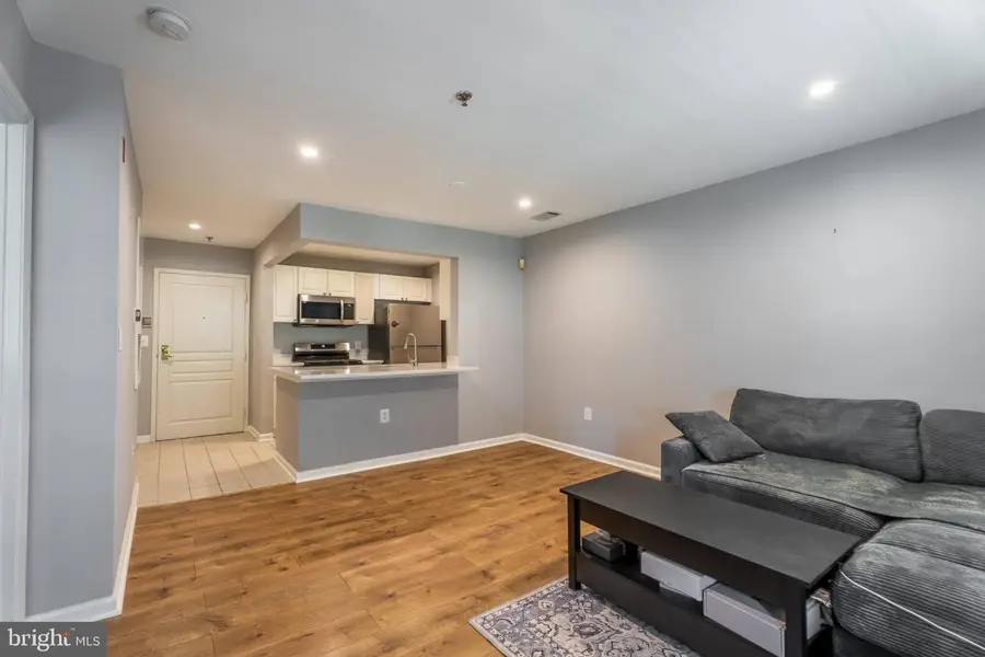 5565 Seminary Rd #415, Falls Church, VA 22041 - #2