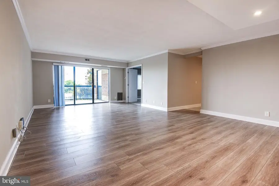 8340 Greensboro Drive #303, McLean, VA 22102 - #2