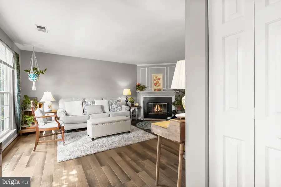 6580 Medinah Ln, Alexandria, VA 22312 - #3