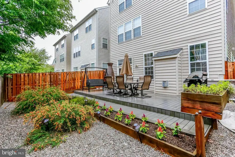 8352 Middle Ruddings Dr, Lorton, VA 22079 - #3