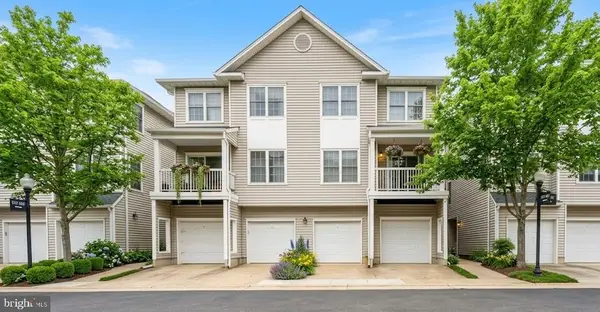 12895 Fair Briar Ln, FAIRFAX, VA 22033